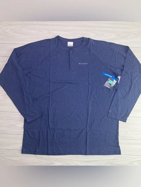 Columbia Men's Slate Blue Long Sleeve Henley - Picture 2 of 9